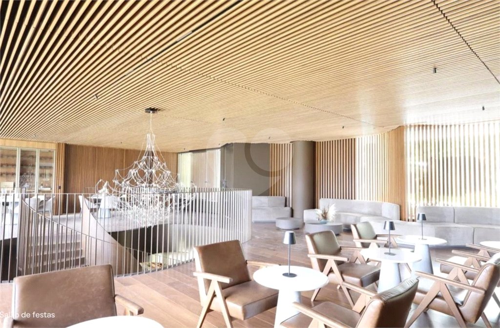 Apartamento à venda com 4 suítes em Vila Cordeiro, São Paulo, SP