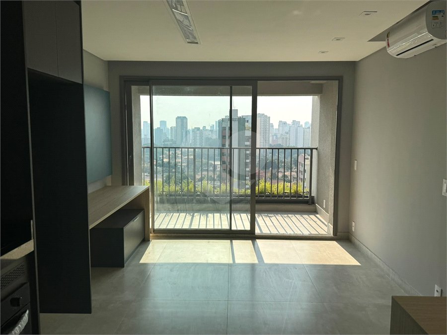 Studio à venda ou para alugar com 1 suíte em Indianópolis, São Paulo, SP