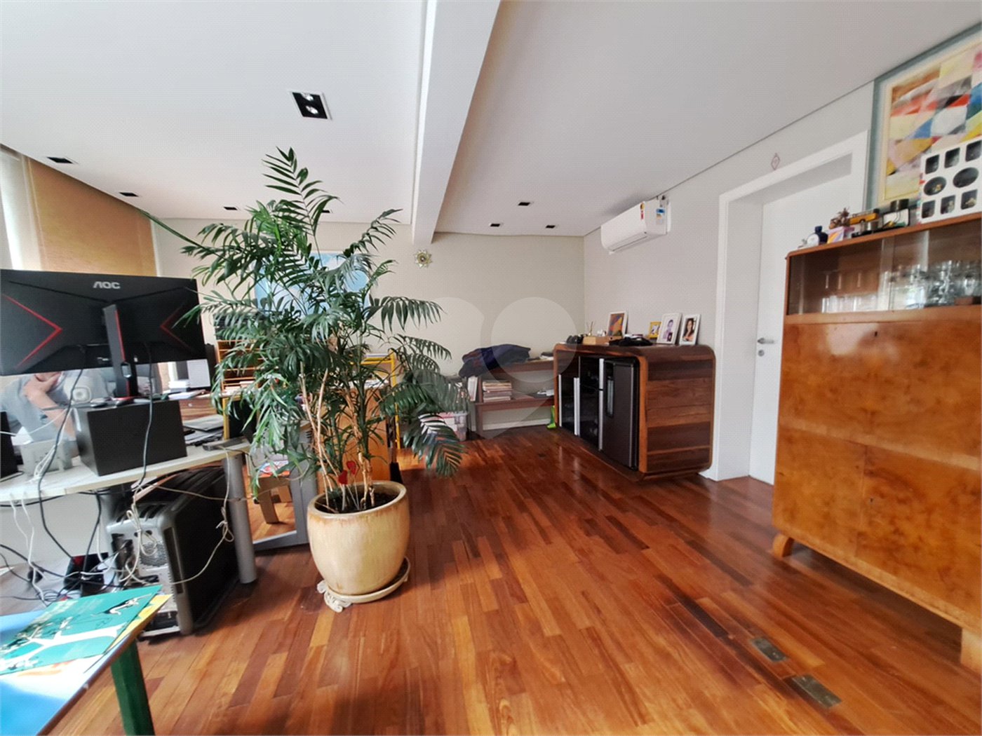 Apartamento à venda com 3 suítes em Campo Belo, São Paulo, SP