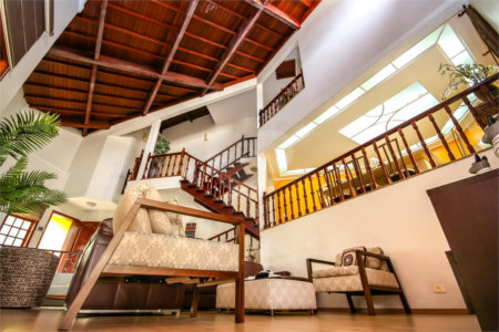 Casa à venda com 5 quartos, sendo 3 suítes, em City América, São Paulo, SP