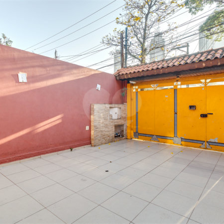 Sobrado à venda com 4 quartos, sendo 2 suítes, em Jardim Marajoara, São Paulo, SP