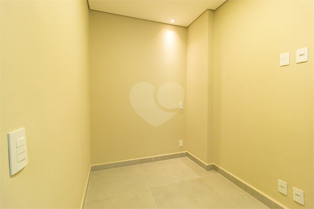 Apartamento à venda com 3 quartos, sendo 2 suítes, em Bela Vista, São Paulo, SP