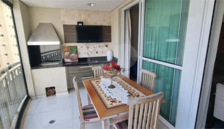Apartamento à venda com 3 suítes em Santa Teresinha, São Paulo, SP