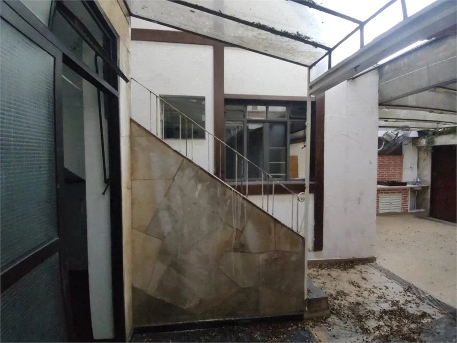 Sobrado à venda com 5 quartos, sendo 3 suítes, em Cidade Monções, São Paulo, SP