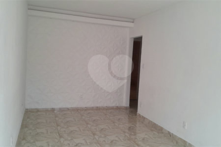 Casa à venda com 2 quartos, sendo 1 suíte, em Campo Grande, Rio de Janeiro, RJ