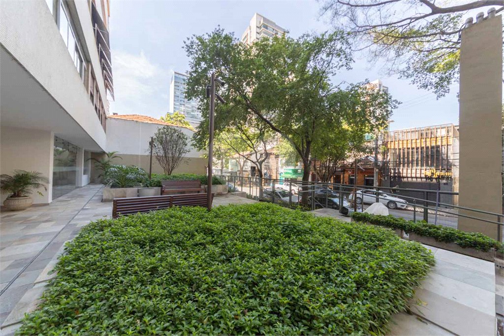Apartamento à venda com 3 quartos em Pinheiros, São Paulo, SP