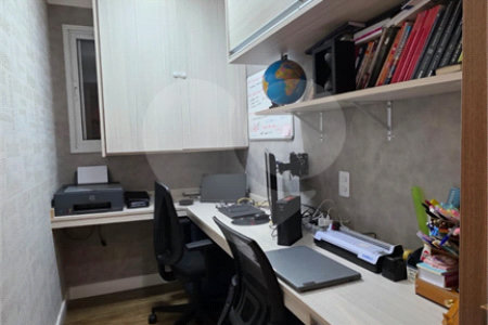 Apartamento à venda com 3 quartos, sendo 1 suíte, no Centro, São Bernardo do Campo, SP