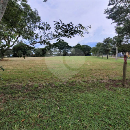Loteamento Residencial no Condomínio Vila Pinhal do Broa