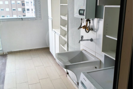 Apartamento à venda com 2 quartos, sendo 1 suíte,  em Vila Andrade, São Paulo, SP