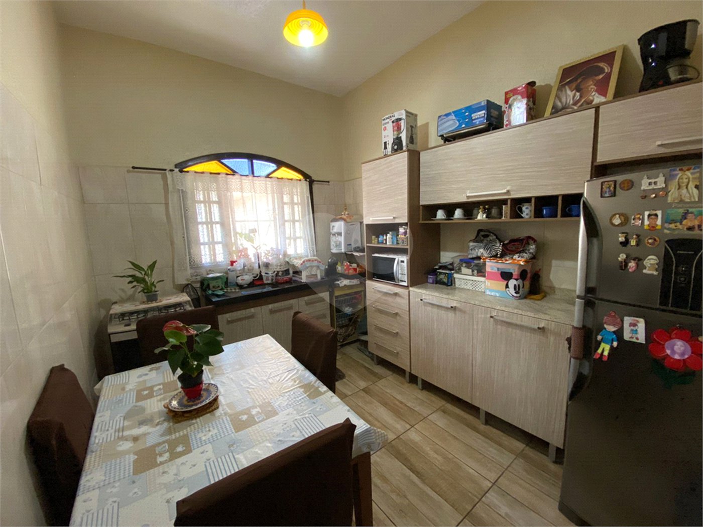 Casa à venda com 3 quartos em Jardim Santa Helena, Poá, SP