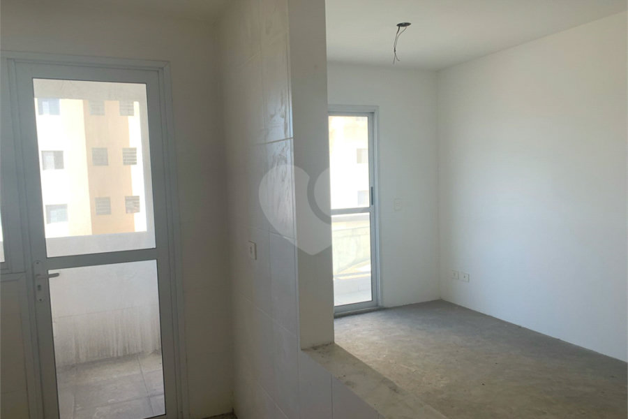 Apartamento à venda com 2 quartos, sendo 1 suíte,  em Vila Mazzei, São Paulo, SP