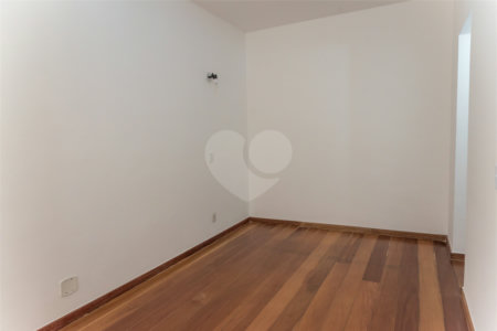 Apartamento à venda com 3 quartos, sendo 1 suíte, em Tijuca, Rio de Janeiro, RJ