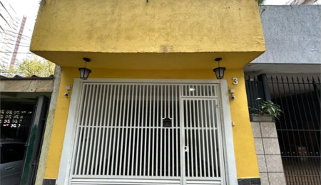 Casa de Vila para alugar com 4 suítes em Vila Romana, São Paulo, SP