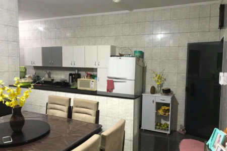 Casa térrea para venda.