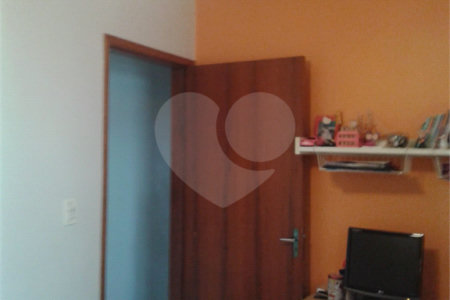 Sobrado à venda com 3 quartos em Vila Dona Augusta, São Paulo, SP