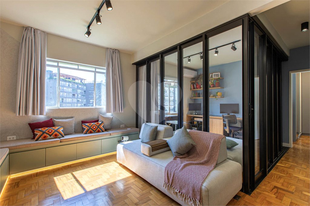 Apartamento à venda com 2 quartos, sendo 1 suíte, em Pinheiros, São Paulo, SP