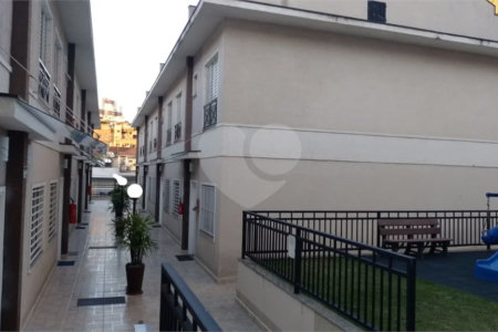 Casa à venda com 2 suítes no condomínio Residencial Taormina, São Paulo - SP