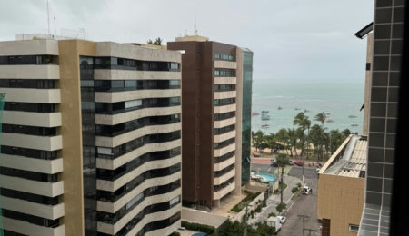Apartamento à venda com 2 quartos, sendo 1 suíte, em Ponta Verde, Maceió, AL