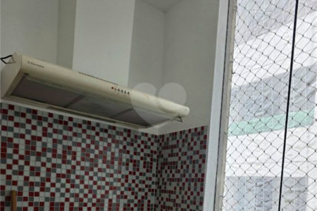 Apartamento à venda com 2 quartos em Jardim Barbacena, Cotia, SP