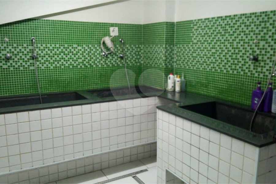 Prédio à venda no Centro, Serra Negra, SP