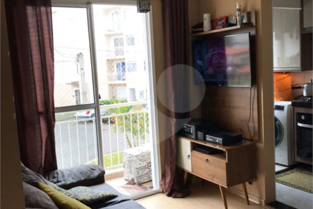 Apartamento à venda com 2 quartos em Conjunto Residencial Irai, Suzano, SP