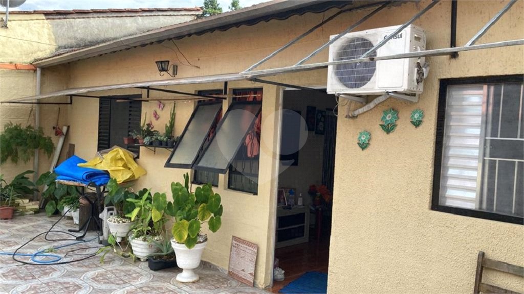 Casa à venda com 3 quartos em Morro do Algodão, Caraguatatuba, SP
