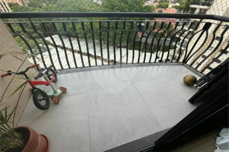 Apartamento à venda com 3 quartos, sendo 1 suíte, em Santo Amaro, São Paulo, SP