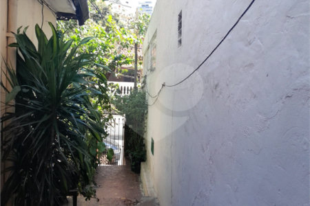 Casa à venda com 4 quartos em Vila Ipojuca, São Paulo, SP