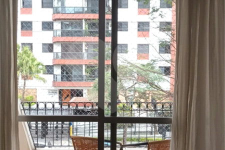 Apartamento à venda com 3 quartos, sendo 1 suíte, em Vila Mariana, São Paulo, SP