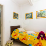 Casa Sobrado à venda com 342 m², 3 dormitórios, sendo 2 suítes, 4 vagas na Vila Mariana - São Paulo.