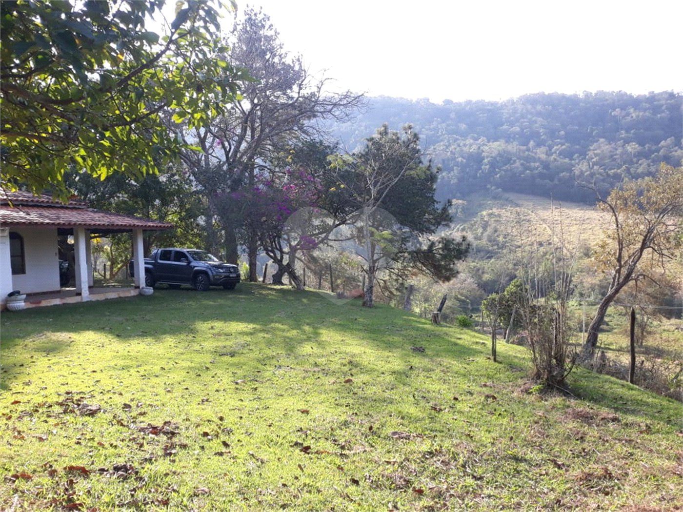 Sítio à venda com 3 quartos em Bairro do Cambará, São Roque, SP