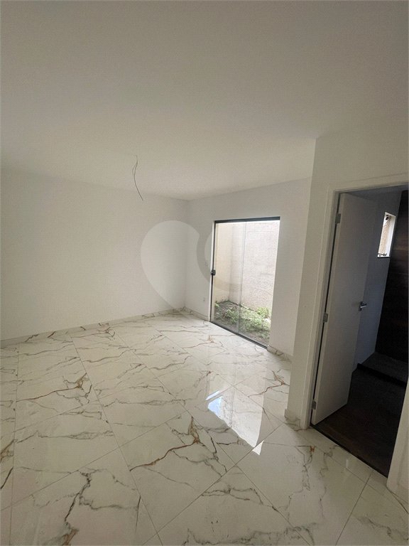 Casa em condomínio à venda com 3 quartos, sendo 1 suíte, em Guaratiba, Rio de Janeiro, RJ