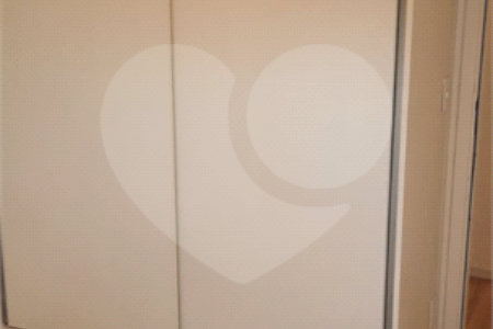 Apartamento à venda com 3 quartos, sendo 1 suíte, em Vila Assunção, Santo André, SP