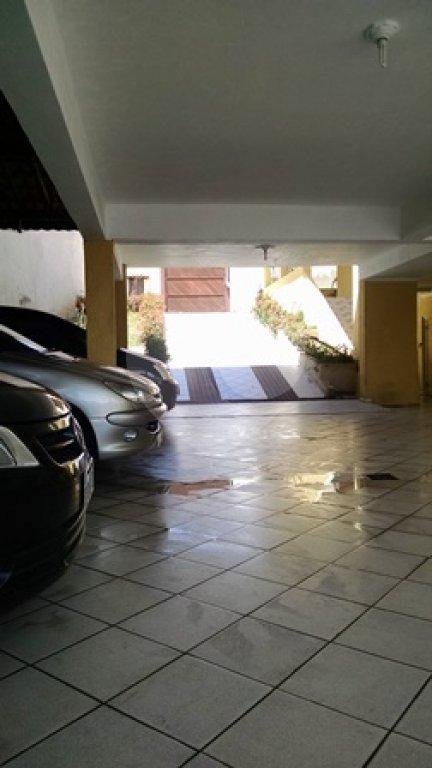 Casa Térrea à venda com 5 quartos, sendo 2 suítes, em Jardim Vila Galvão, Guarulhos, SP