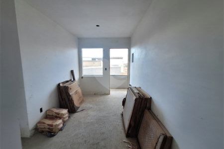 Casa à venda com 2 quartos no condomínio Ângelo Calandrino, São Paulo - SP