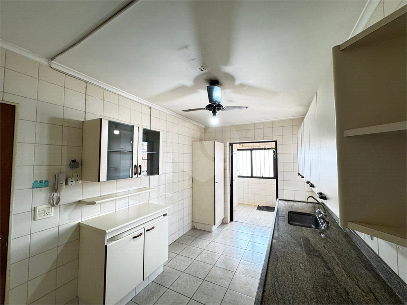 Apartamento à venda com 3 quartos, sendo 1 suíte, em Jardim Sumaré, Ribeirão Preto, SP