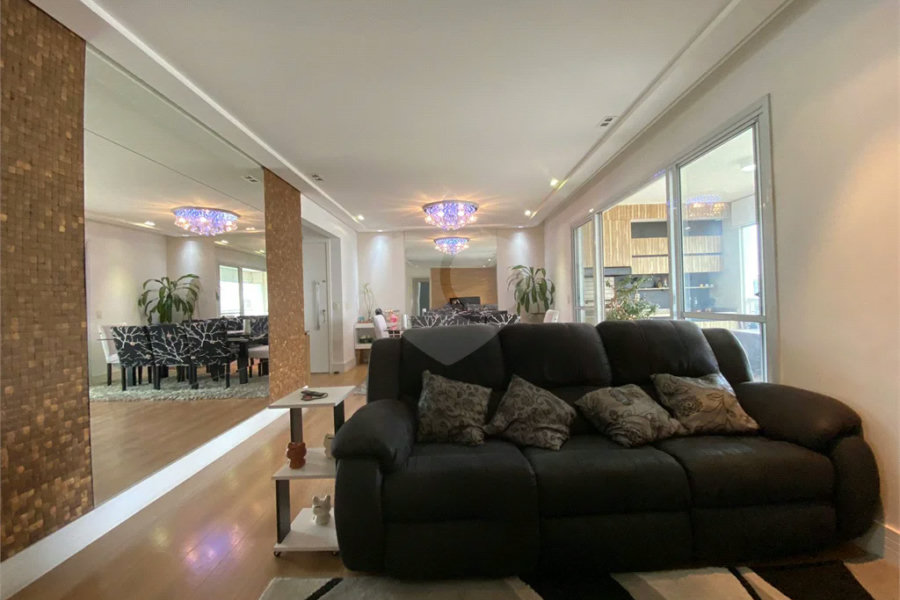 Apartamento à venda com 3 quartos, sendo 1 suíte,  em Santana, São Paulo, SP
