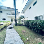 Casa à venda com 8 quartos, sendo 7 suítes, em Barra da Tijuca, Rio de Janeiro, RJ