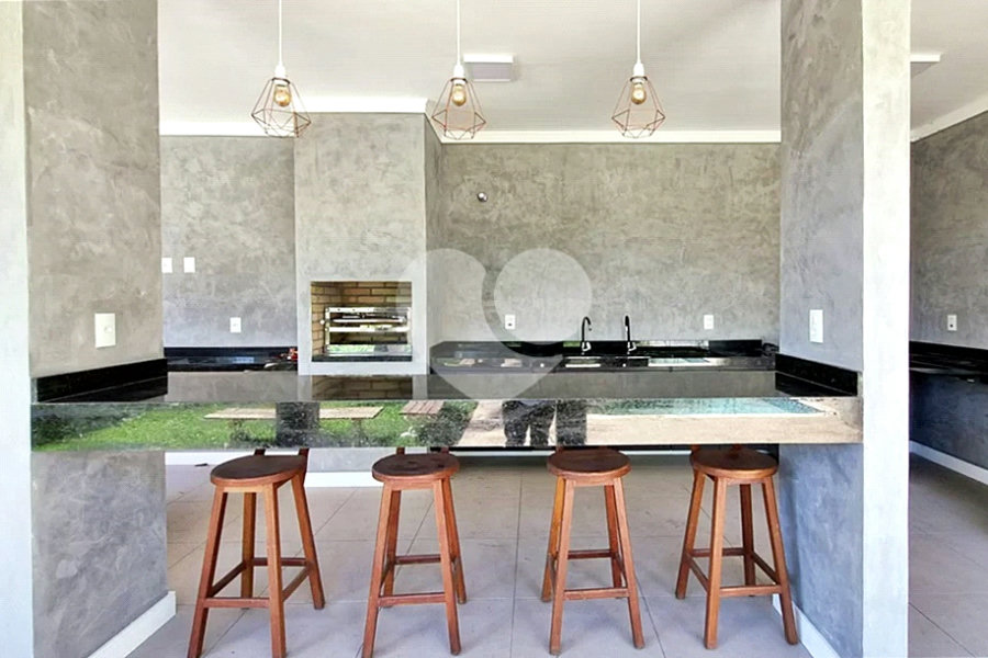Casa à venda ou para alugar com 3 suítes em Tremembé, São Paulo, SP