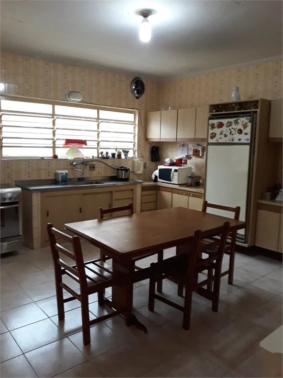 Casa à venda com 2 quartos, sendo 1 suíte, em Vila Anastácio, São Paulo, SP