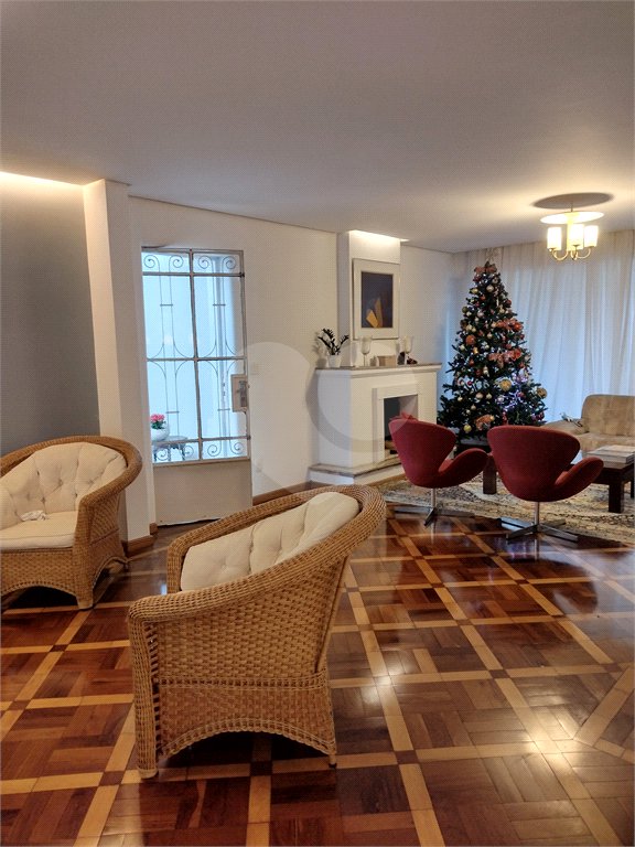 Sobrado à venda com 3 quartos, sendo 1 suíte, em Jardim São Paulo(zona Norte), São Paulo, SP