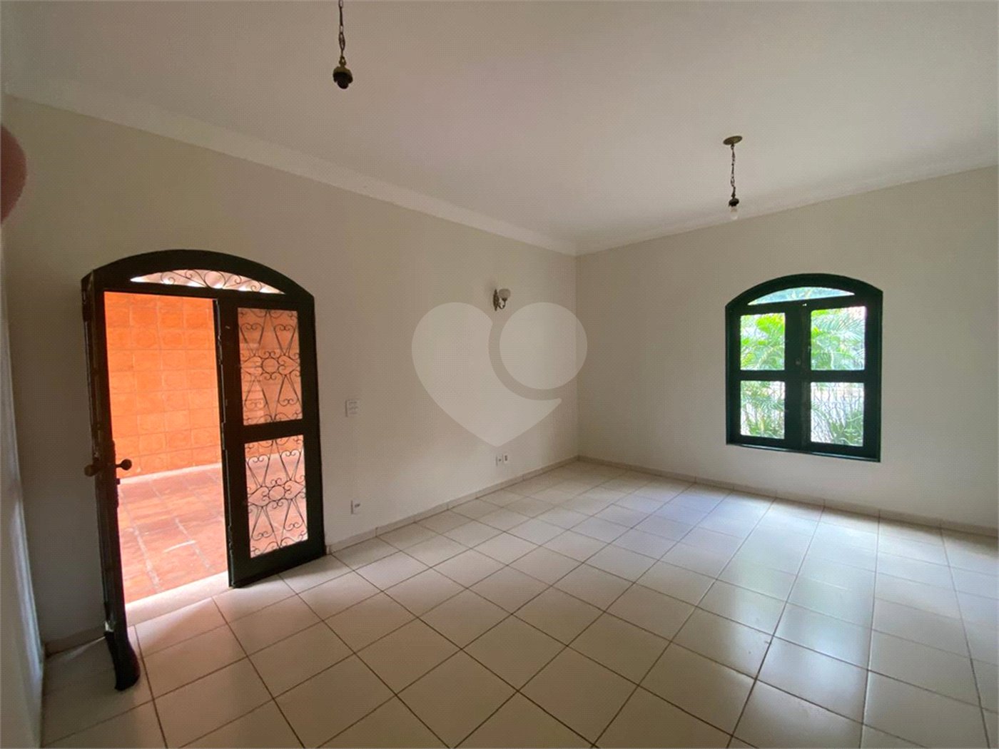 Casa à venda com 3 quartos em Jardim do Carmo, Araraquara, SP