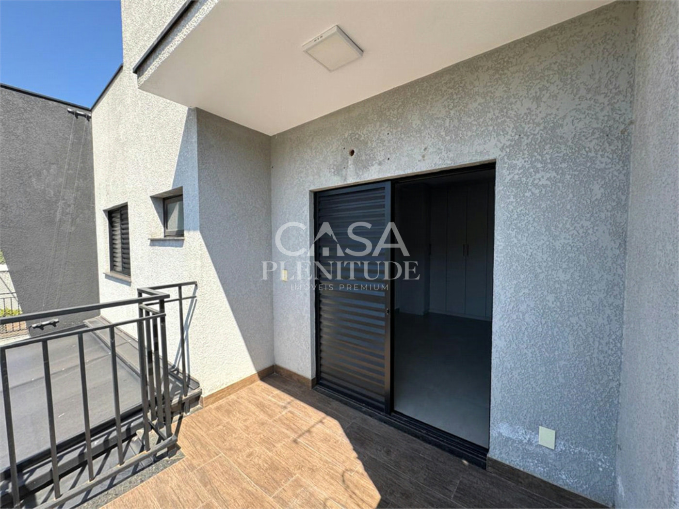 Sobrado à venda com 2 quartos em Wanel Ville, Sorocaba, SP