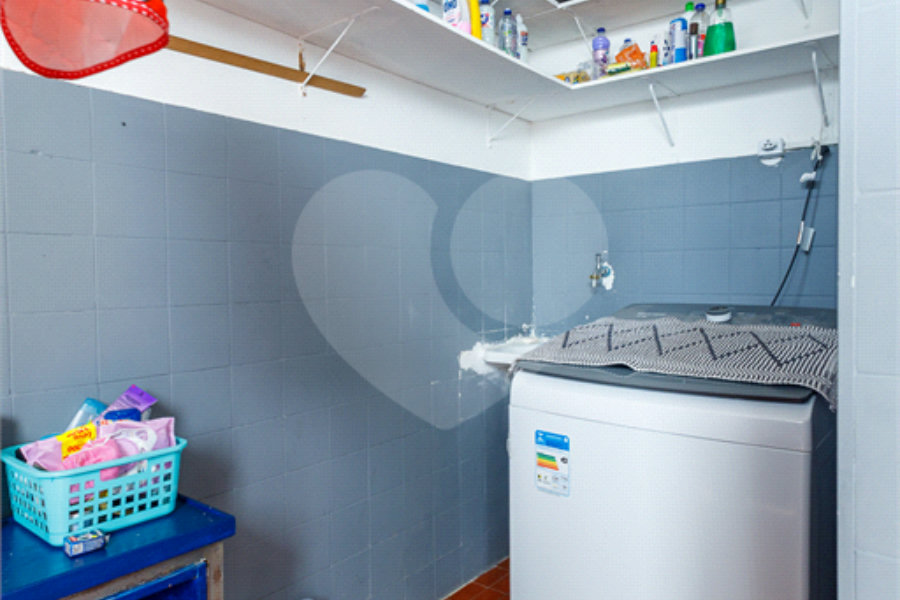 Sobrado à venda com 3 quartos em Butantã, São Paulo, SP