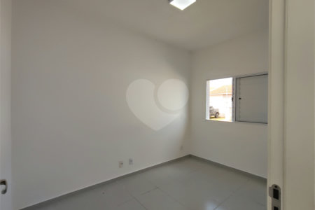 Casa à venda ou para alugar com 2 quartos no condomínio Villagio Allegro, Itapetininga - SP