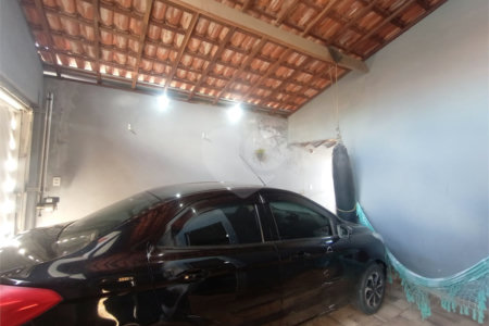 Casa à venda com 2 quartos em Cambuí, Itapetininga, SP