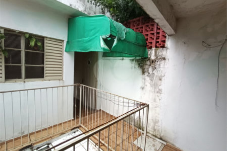 Casa à venda com 4 quartos, sendo 1 suíte, em Vila Leão, Sorocaba, SP