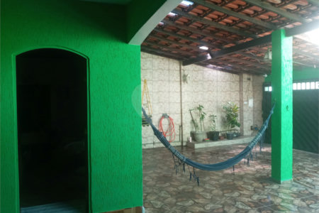Casa à venda com 3 quartos em Campo Grande, Rio de Janeiro, RJ