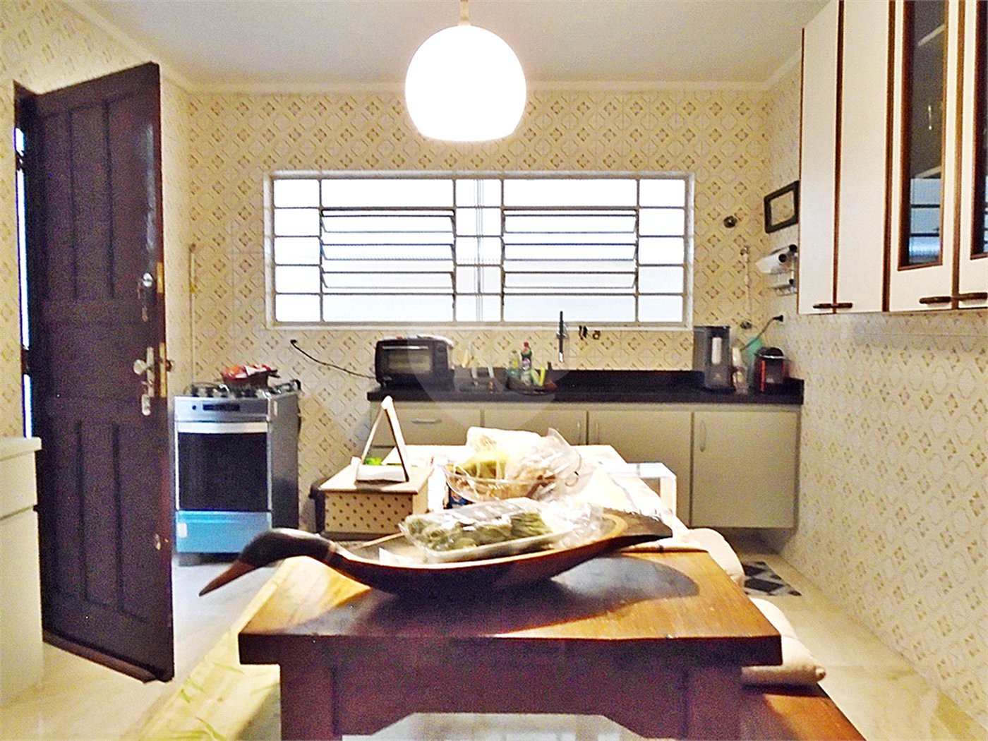 Casa à venda com 3 quartos, sendo 1 suíte, no condomínio Praça Doutor José Augusto César,8, São Paulo - SP