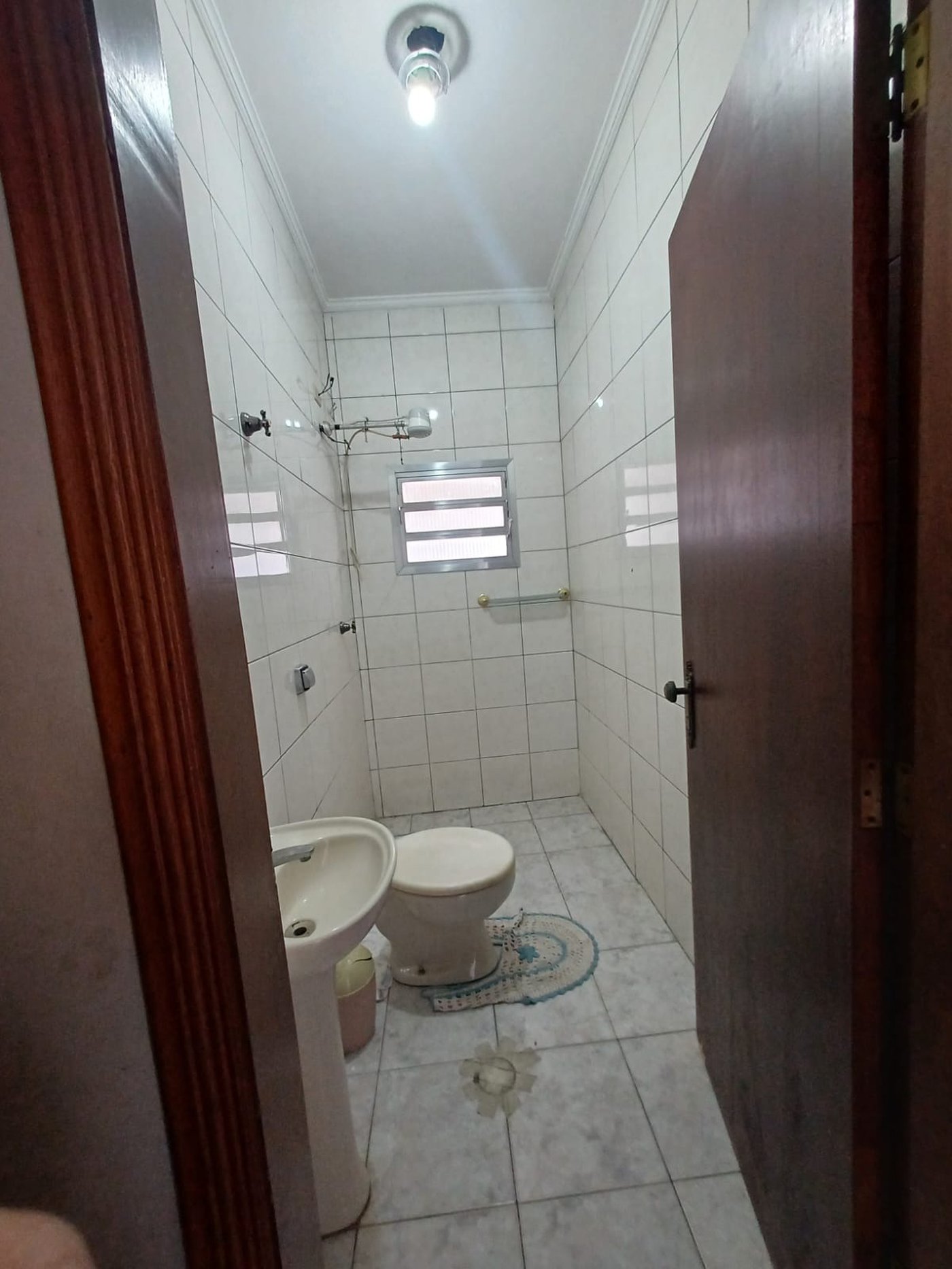 Casa à venda com 3 quartos, sendo 1 suíte, em Jardim Rosana, Guarulhos, SP
